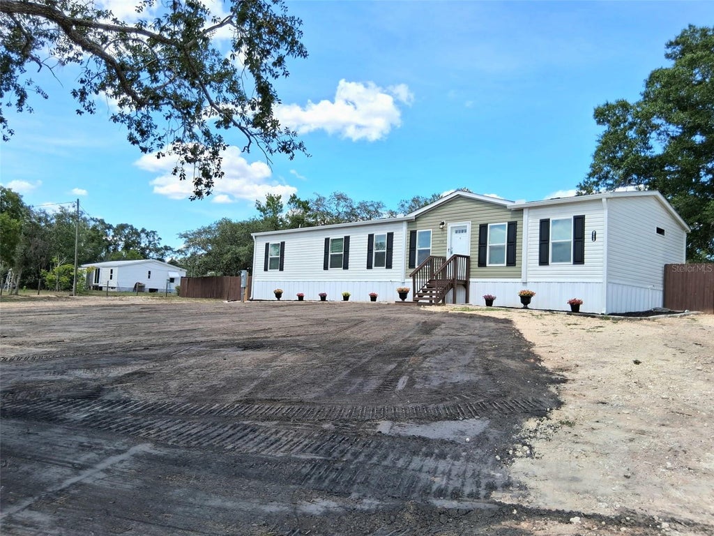 Photo of 8128 Weeping Willow Street, Brooksville, FL 34613 (MLS # TB8501607)