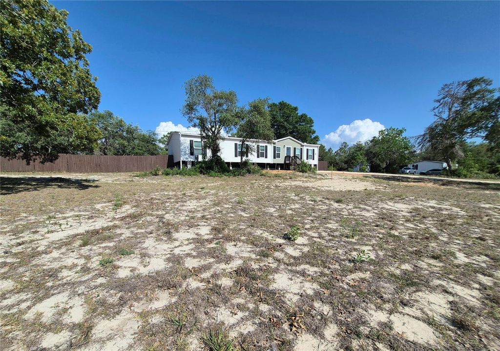 Photo of 8128 Weeping Willow Street, Brooksville, FL 34613 (MLS # TB8501607)