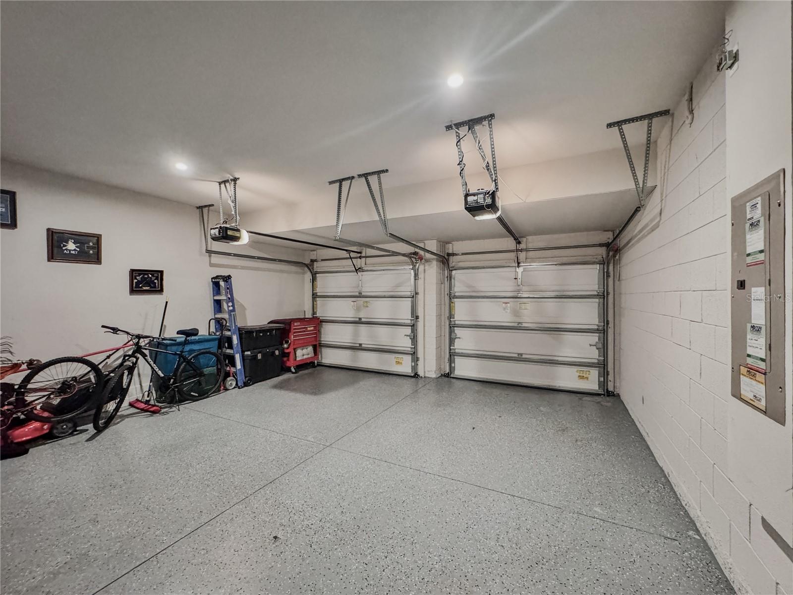 HAMILTON GARDENS PH 2A & 2B - Residential
