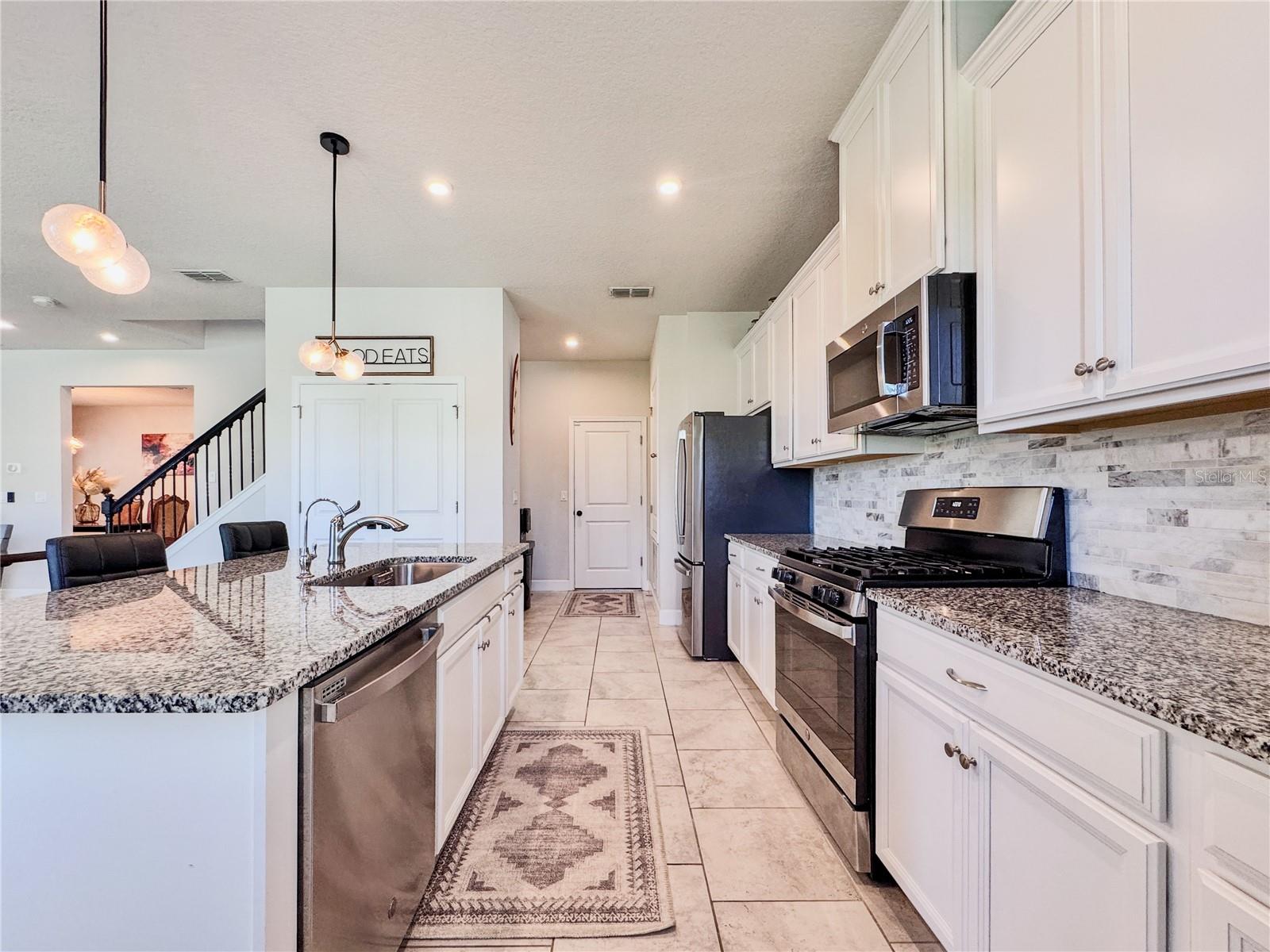 HAMILTON GARDENS PH 2A & 2B - Residential