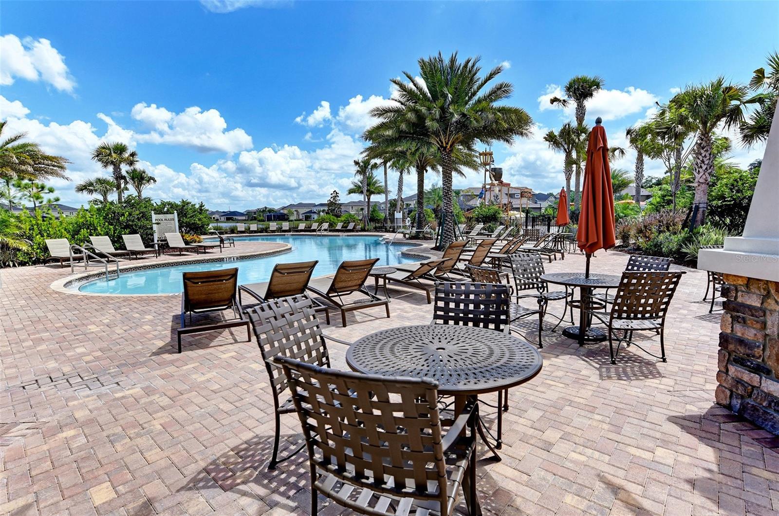 ARBOR LAKES ON PALMER RANCH - Residential