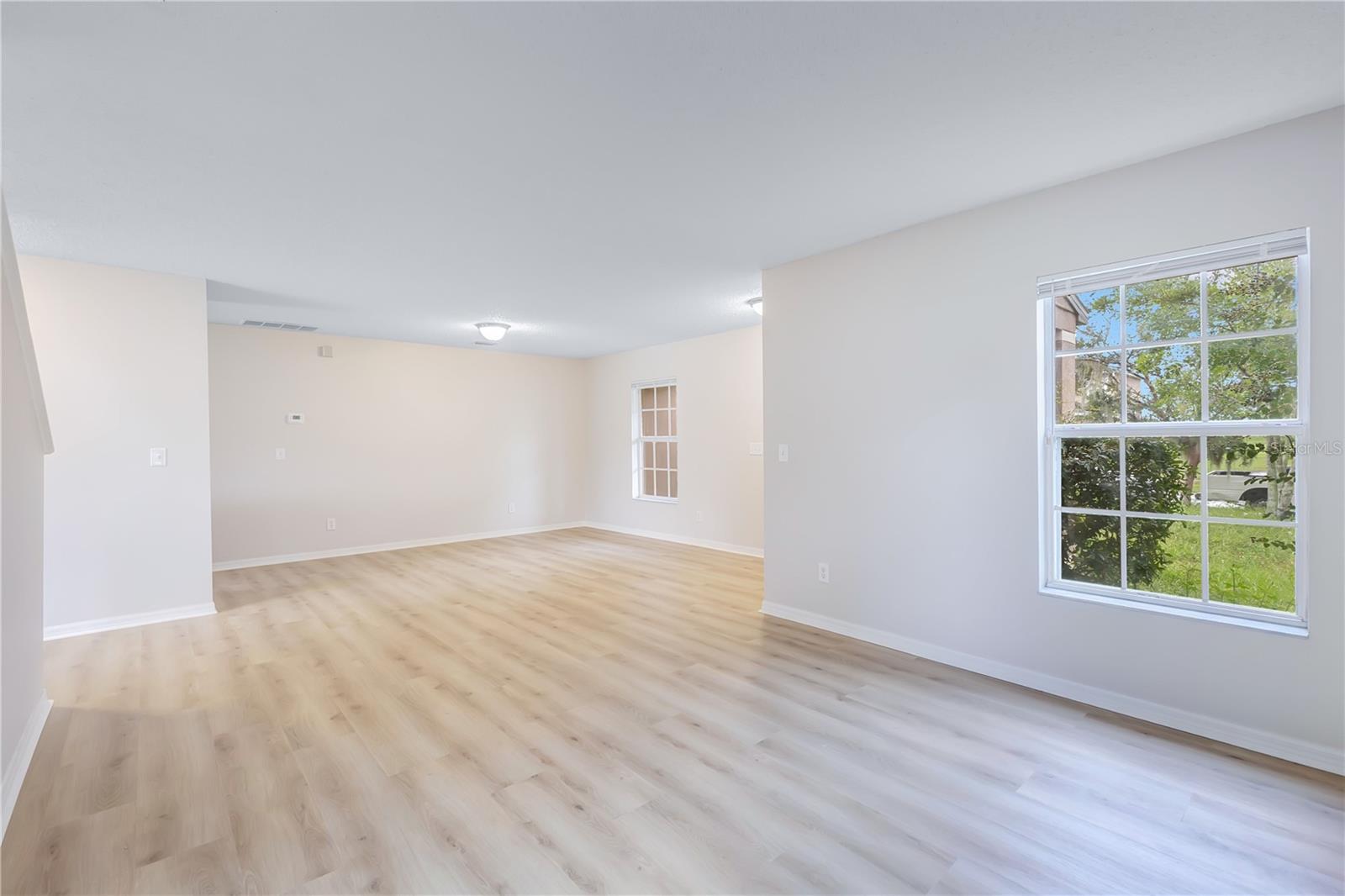 3260 AMBERLEY PARK CIRCLE