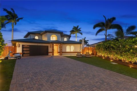 A home in BELLEAIR BEACH