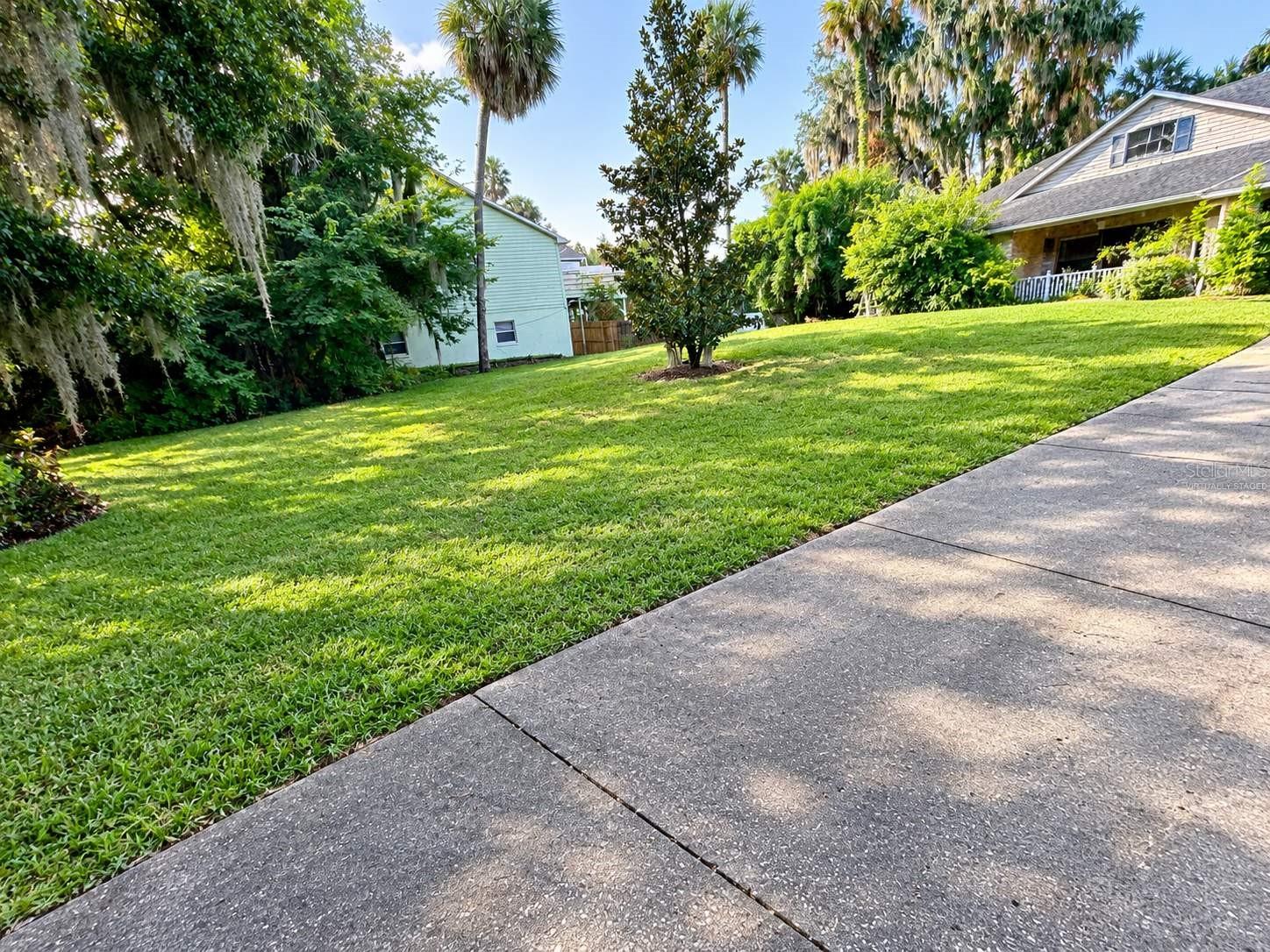 349 MAGNOLIA PLACE