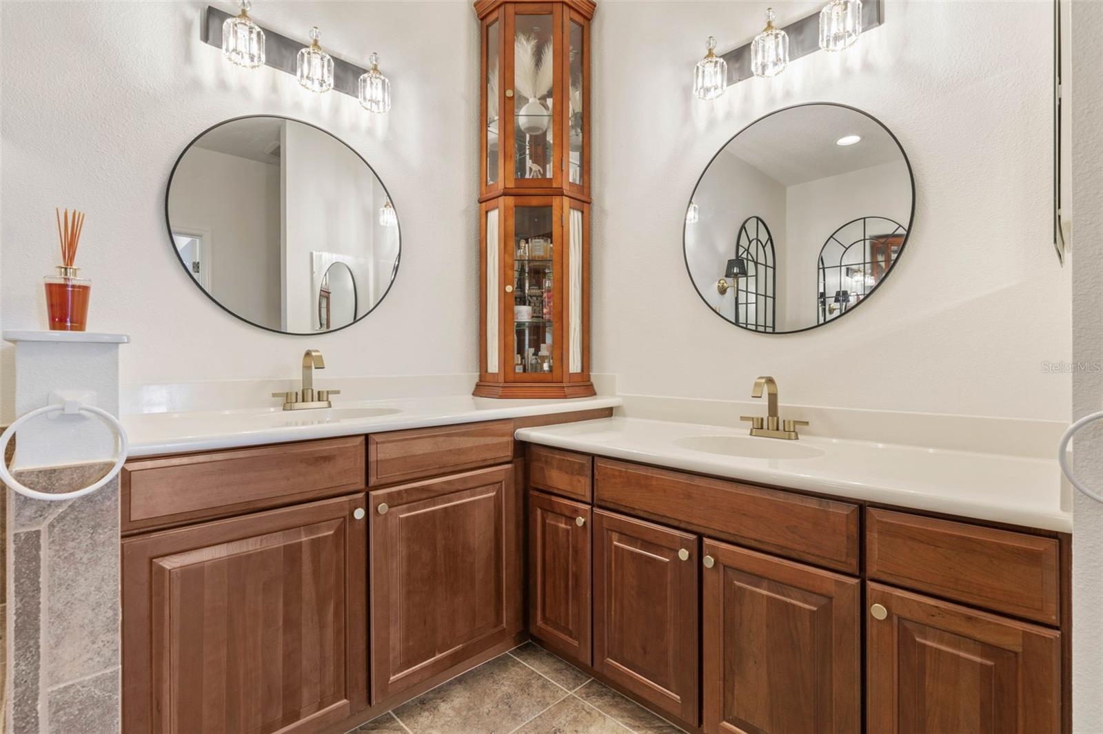 TIDELANDS CONDOMINIUM - Residential