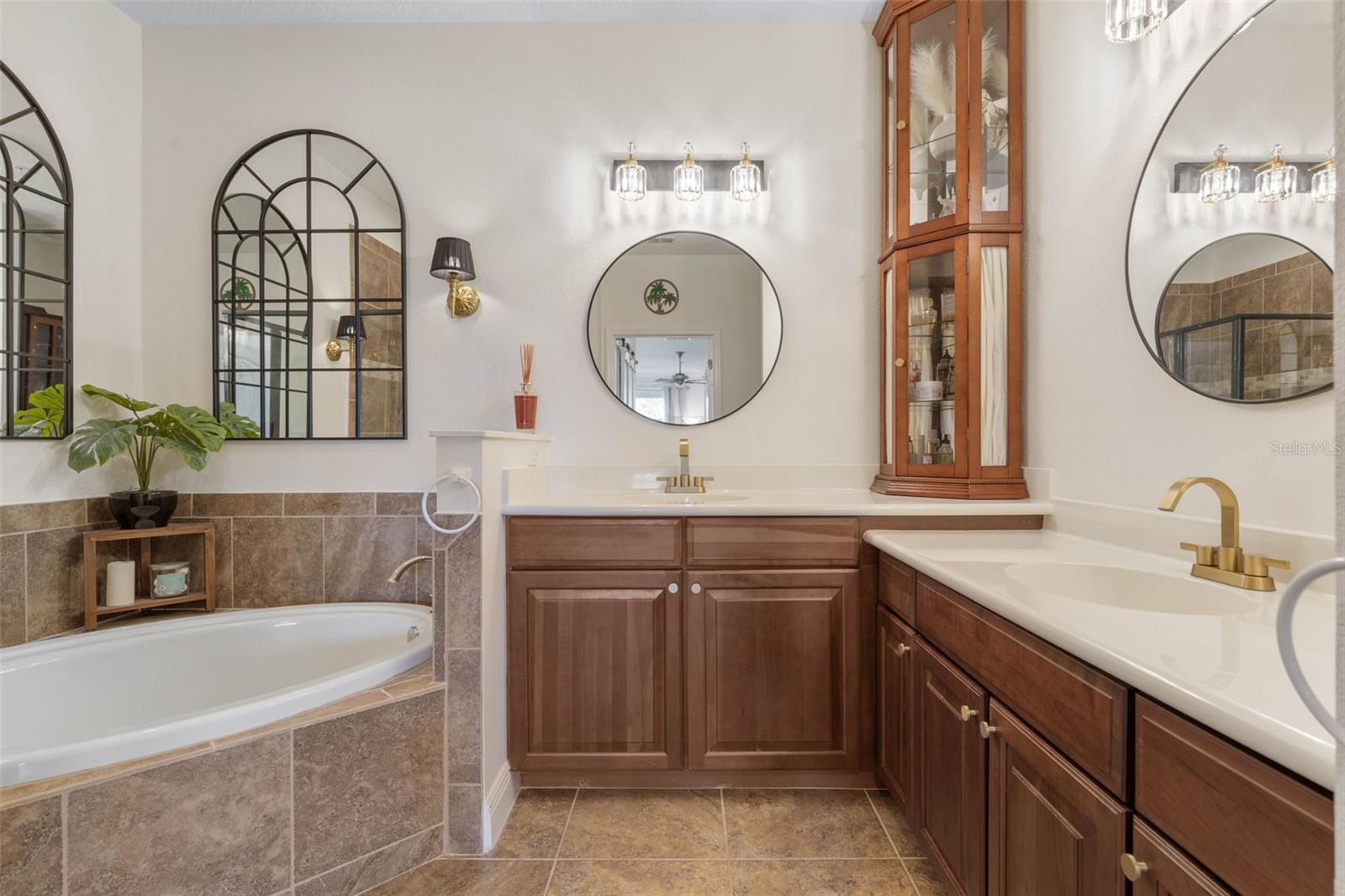 TIDELANDS CONDOMINIUM - Residential