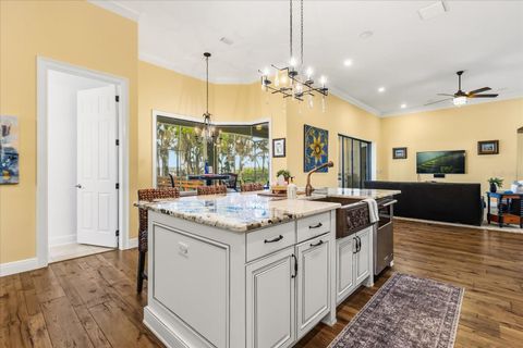 Tiny photo for 30321 Island Club Drive, Tavares, FL 32778 (MLS # G5104745)