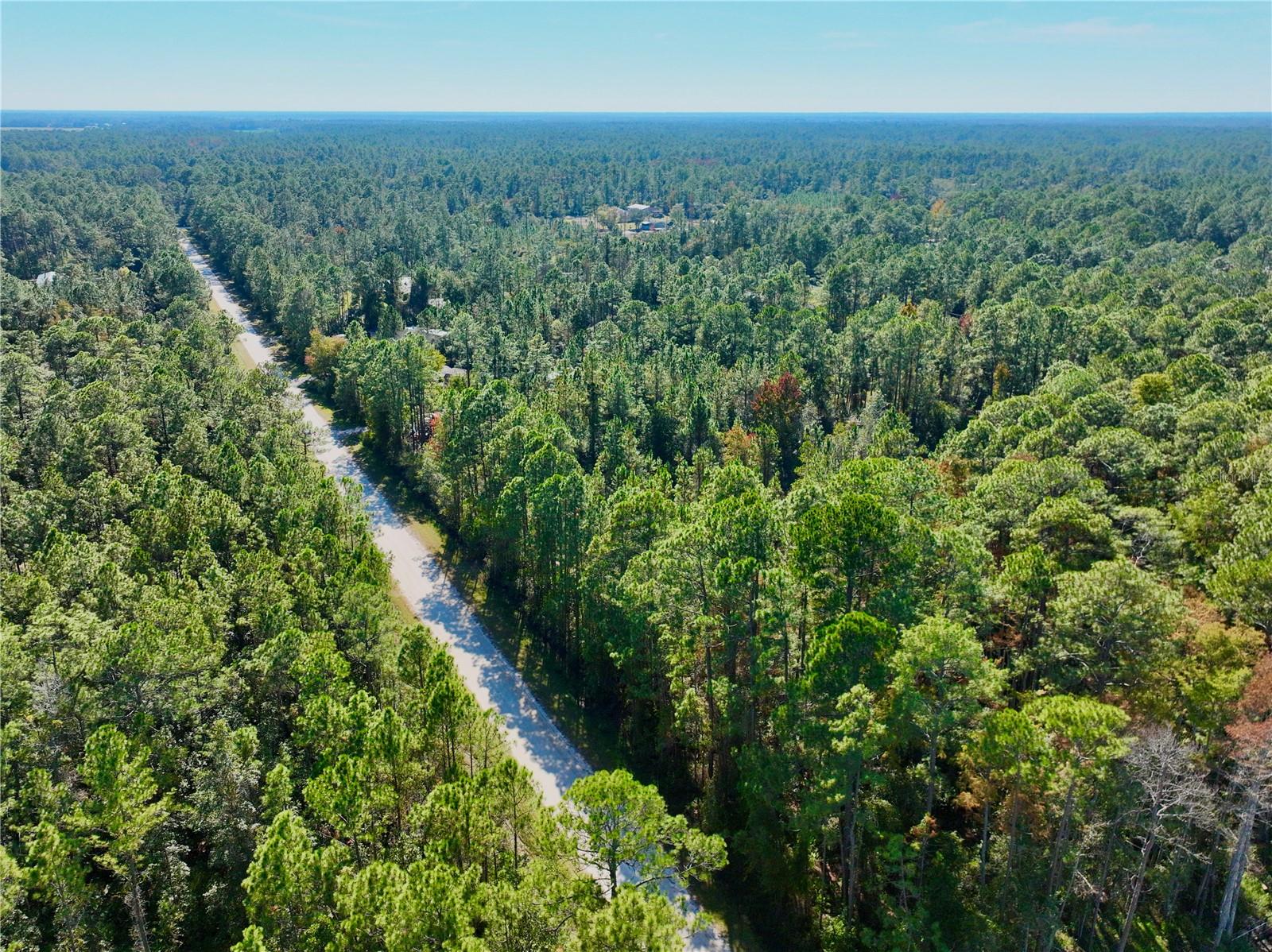 DAYTONA NORTH SUB - Land