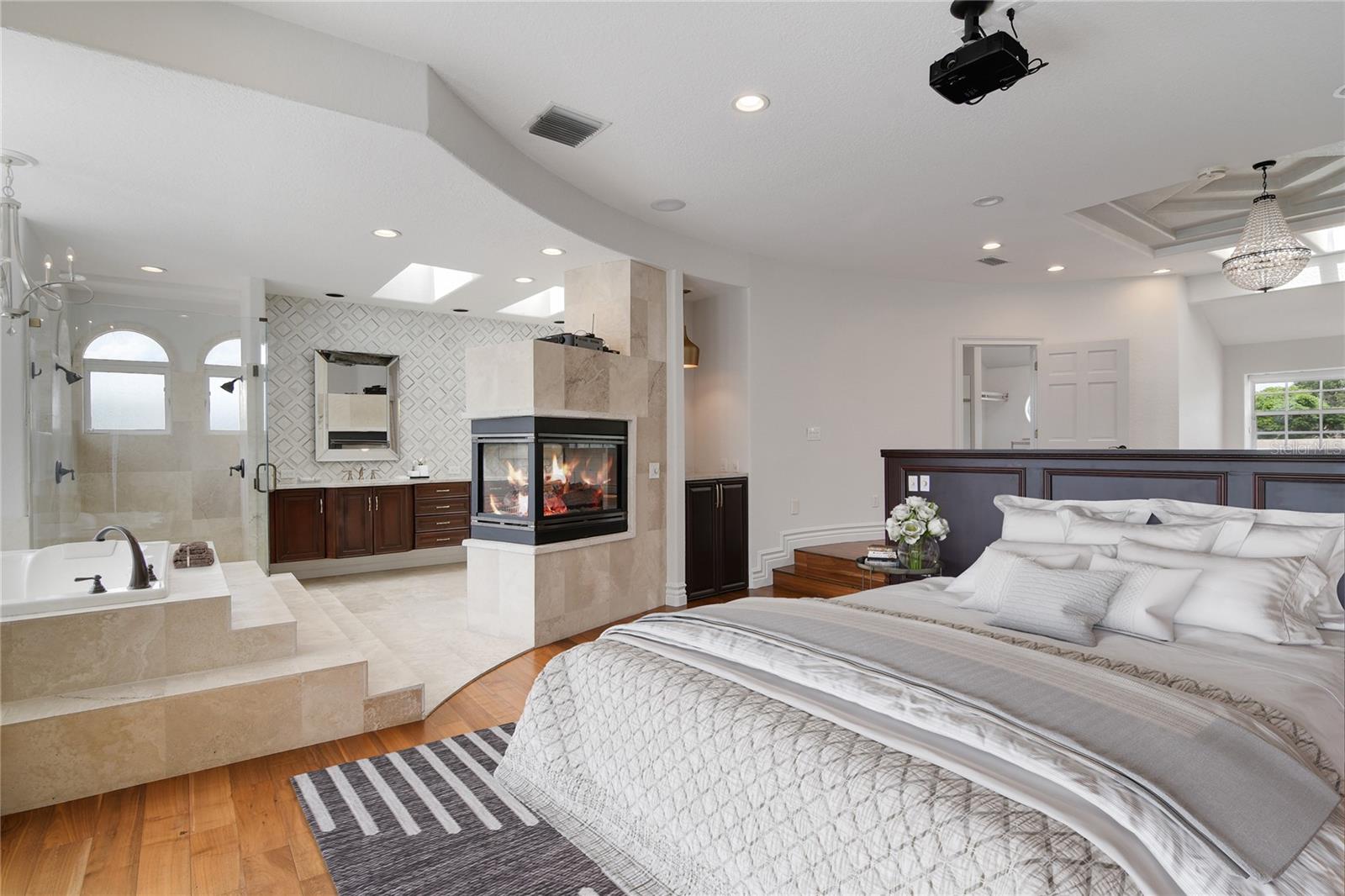 KILLARNEY POINT - Residential