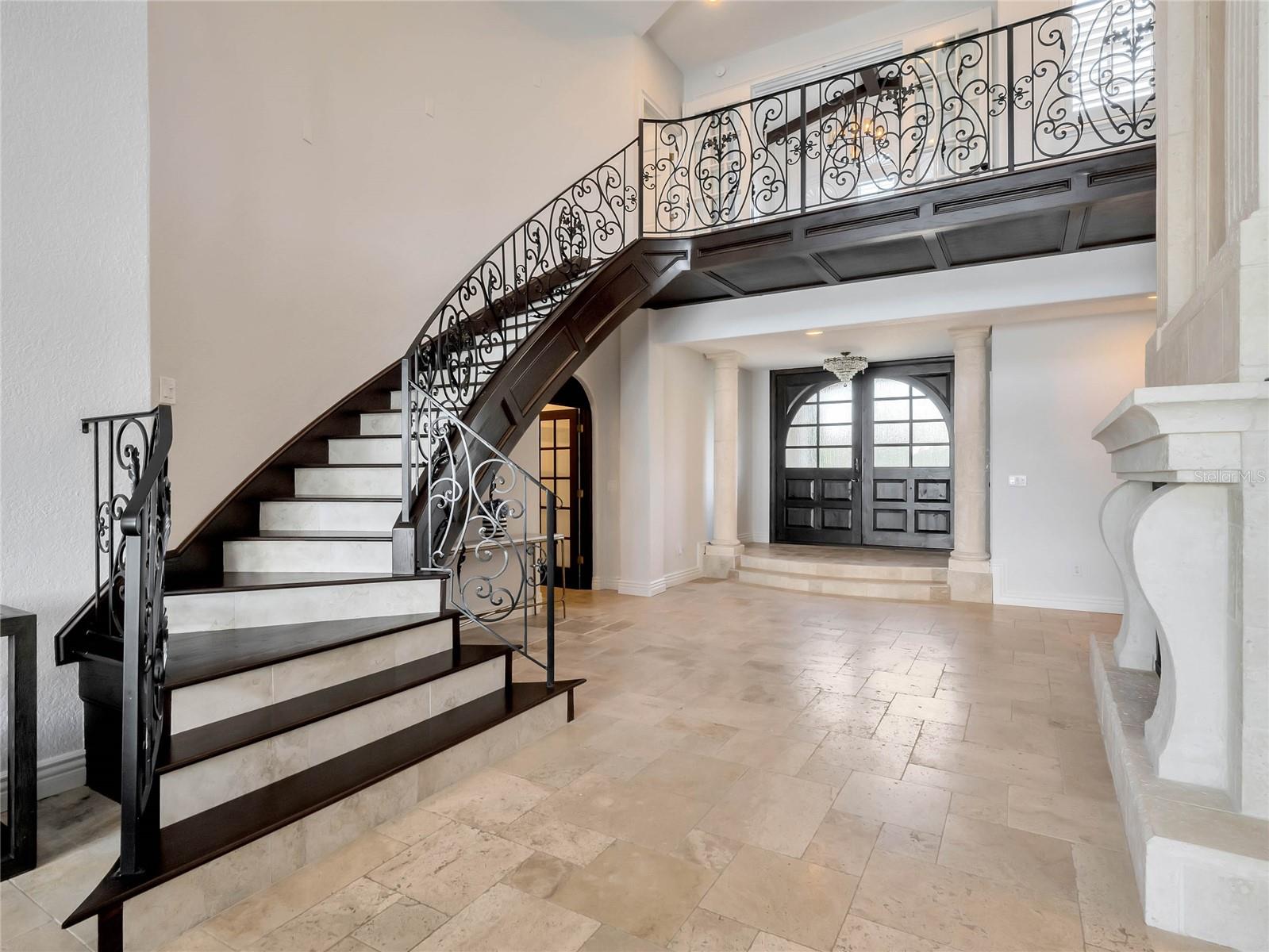 KILLARNEY POINT - Residential