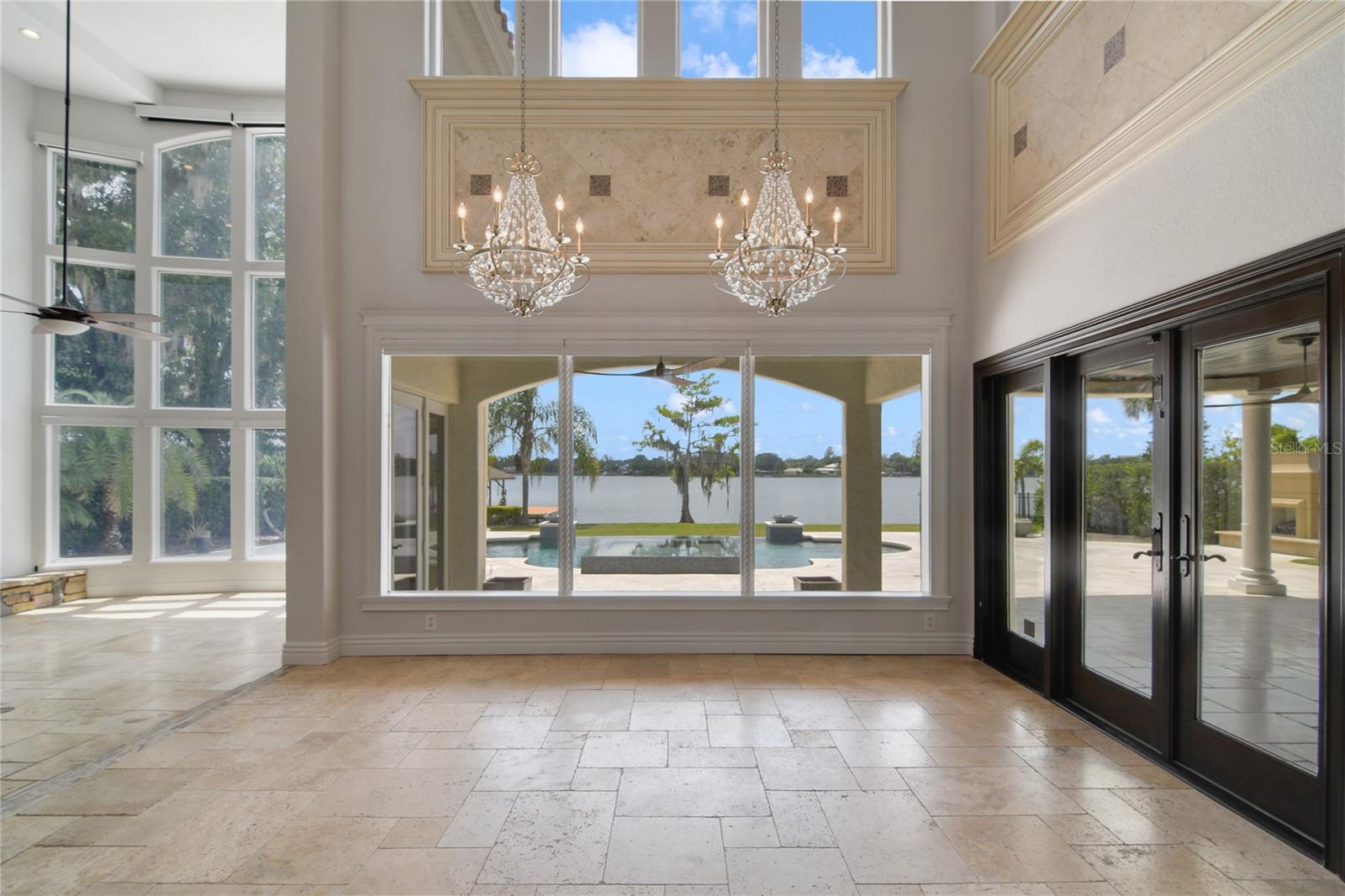 KILLARNEY POINT - Residential