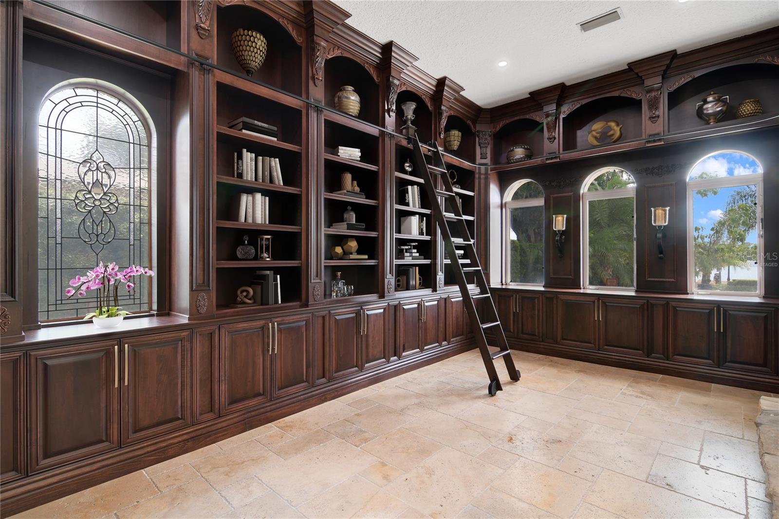 KILLARNEY POINT - Residential