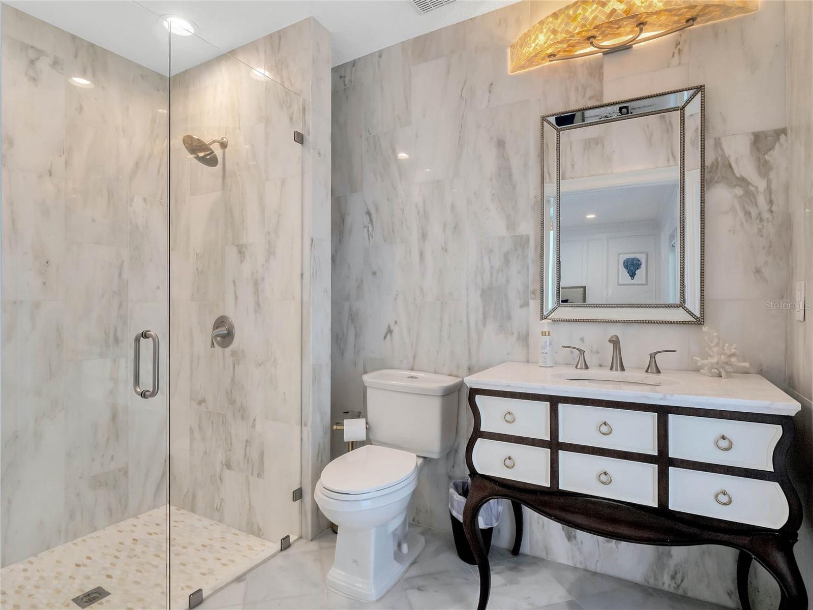 KILLARNEY POINT - Residential