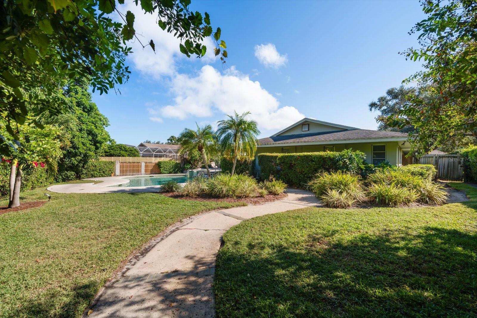 EASTLEIGH - Residential