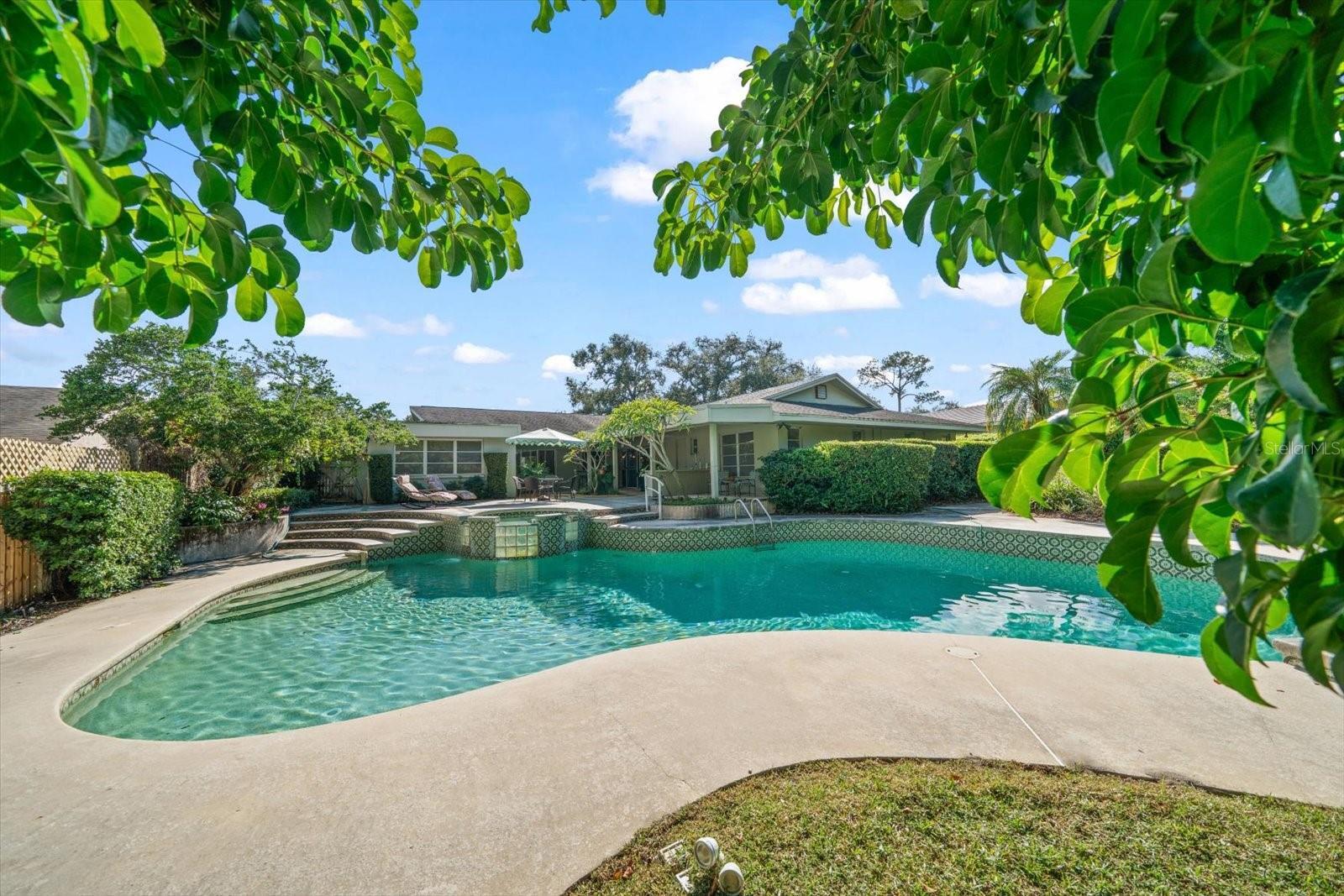 EASTLEIGH - Residential