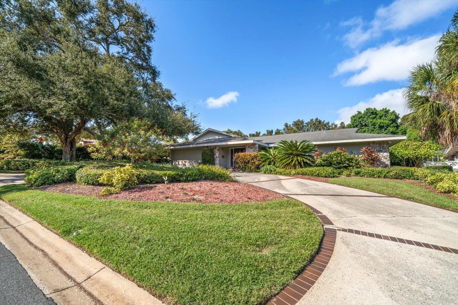 EASTLEIGH - Residential