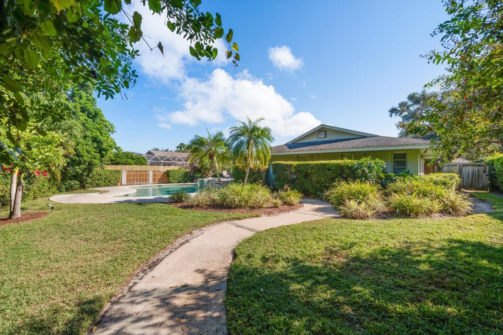 EASTLEIGH - Residential