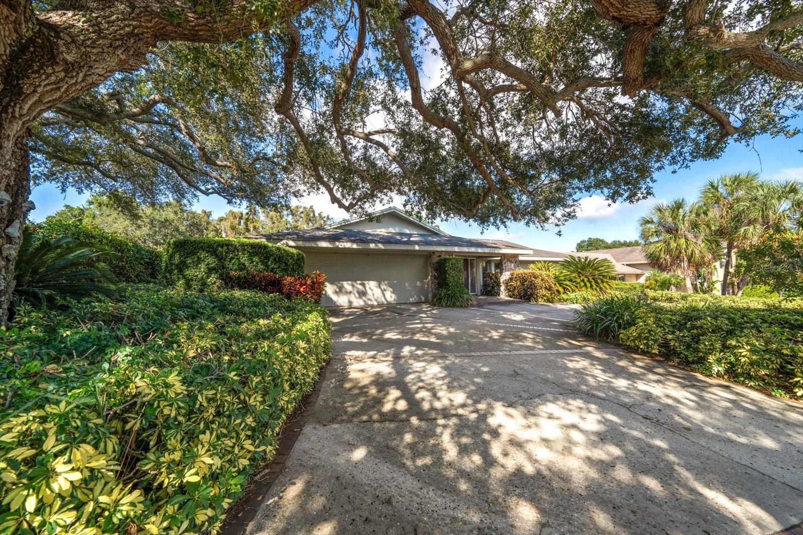 EASTLEIGH - Residential