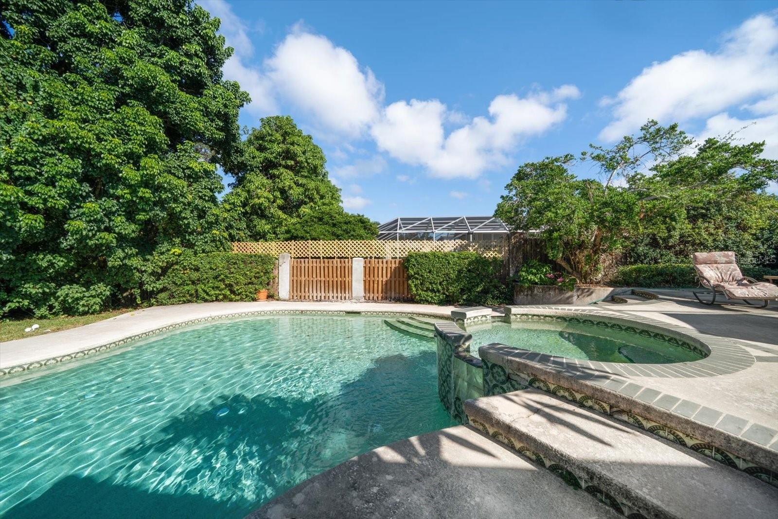 EASTLEIGH - Residential