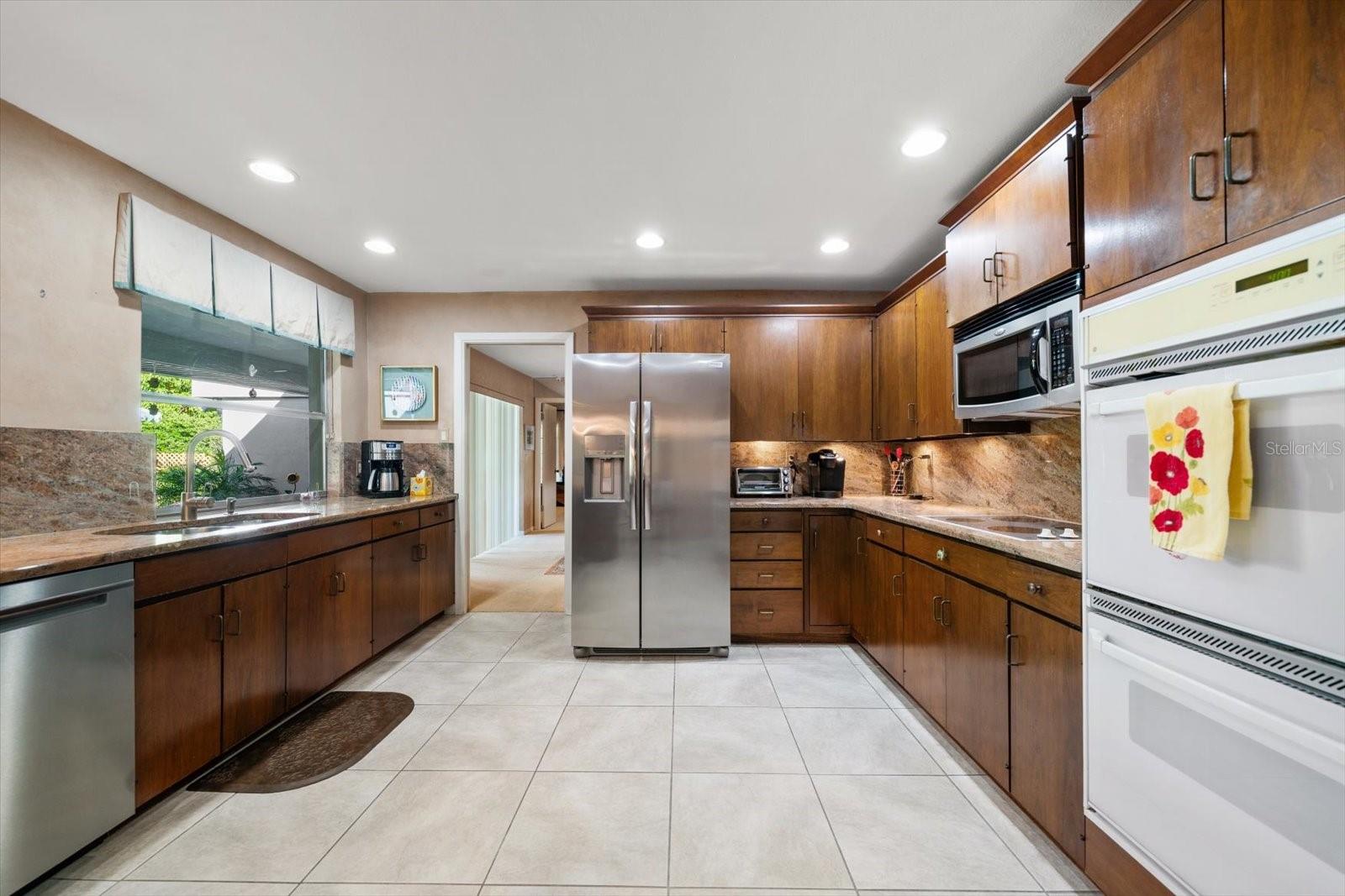 EASTLEIGH - Residential