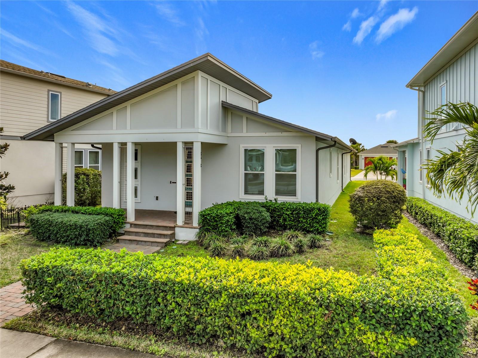 8518 NEMOURS PARKWAY