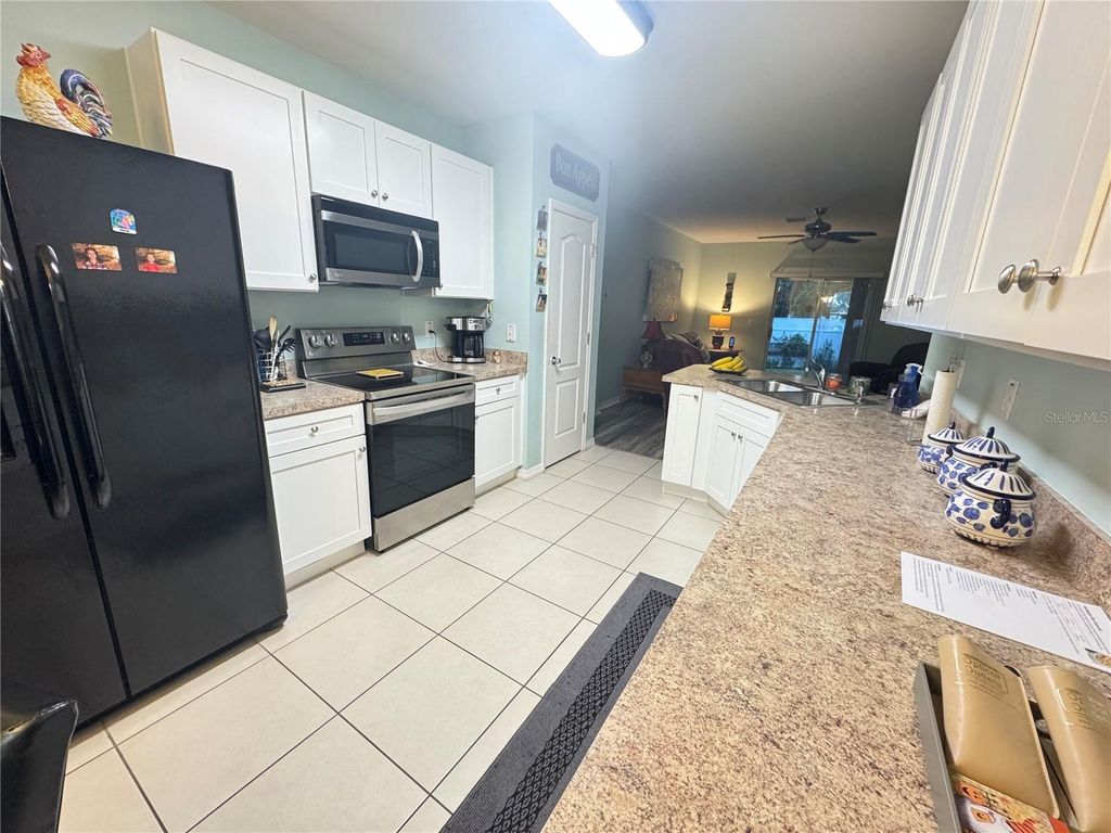 Photo of 2354 Valhalla Drive, Tavares, FL 32778 (MLS # O6350398)