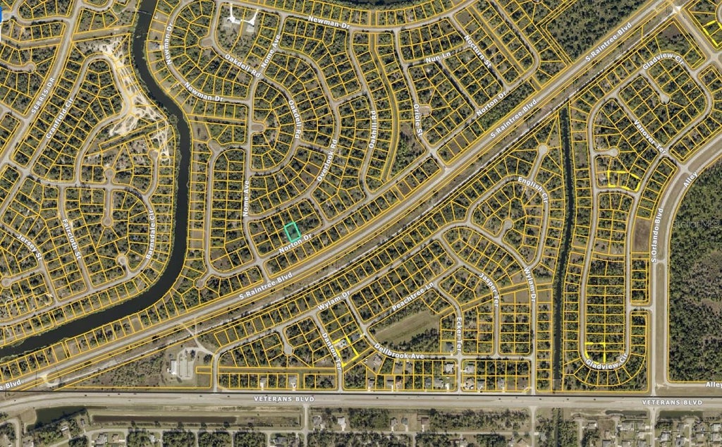 Photo of 1150215611 Norton Drive, North Port, FL 34288 (MLS # A4706144)
