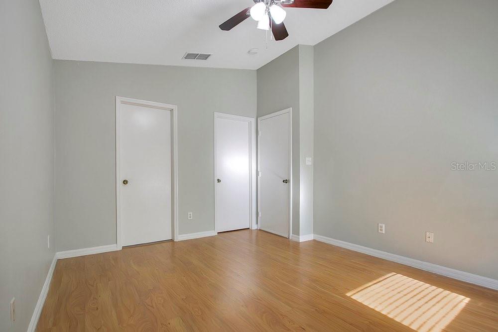 SEASONS THE - Residential