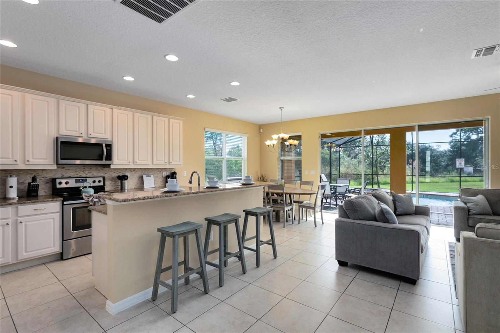 4439 SHIVA LOOP