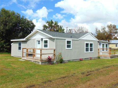 A home in PUNTA GORDA