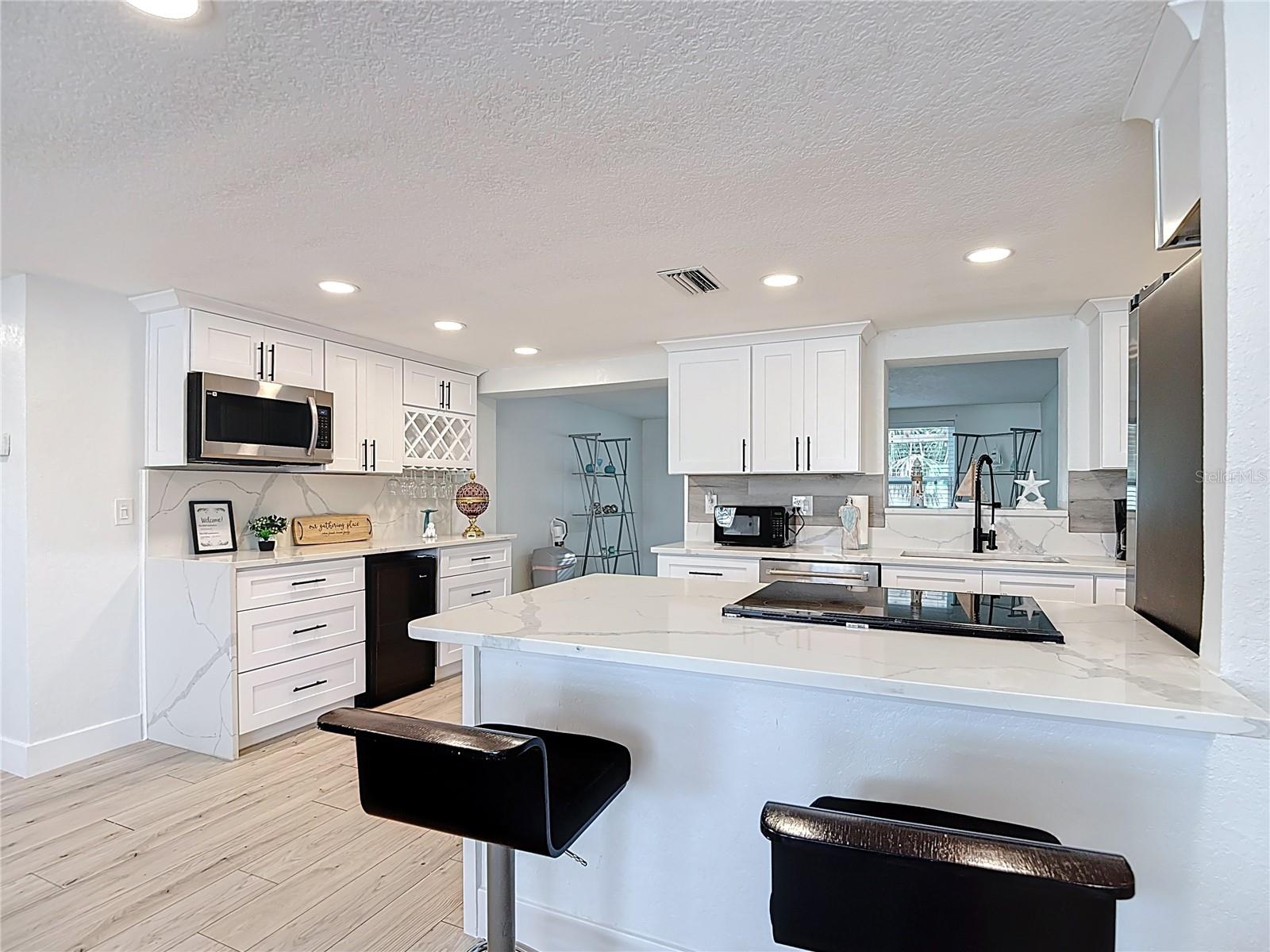 FLOR A MAR - Residential