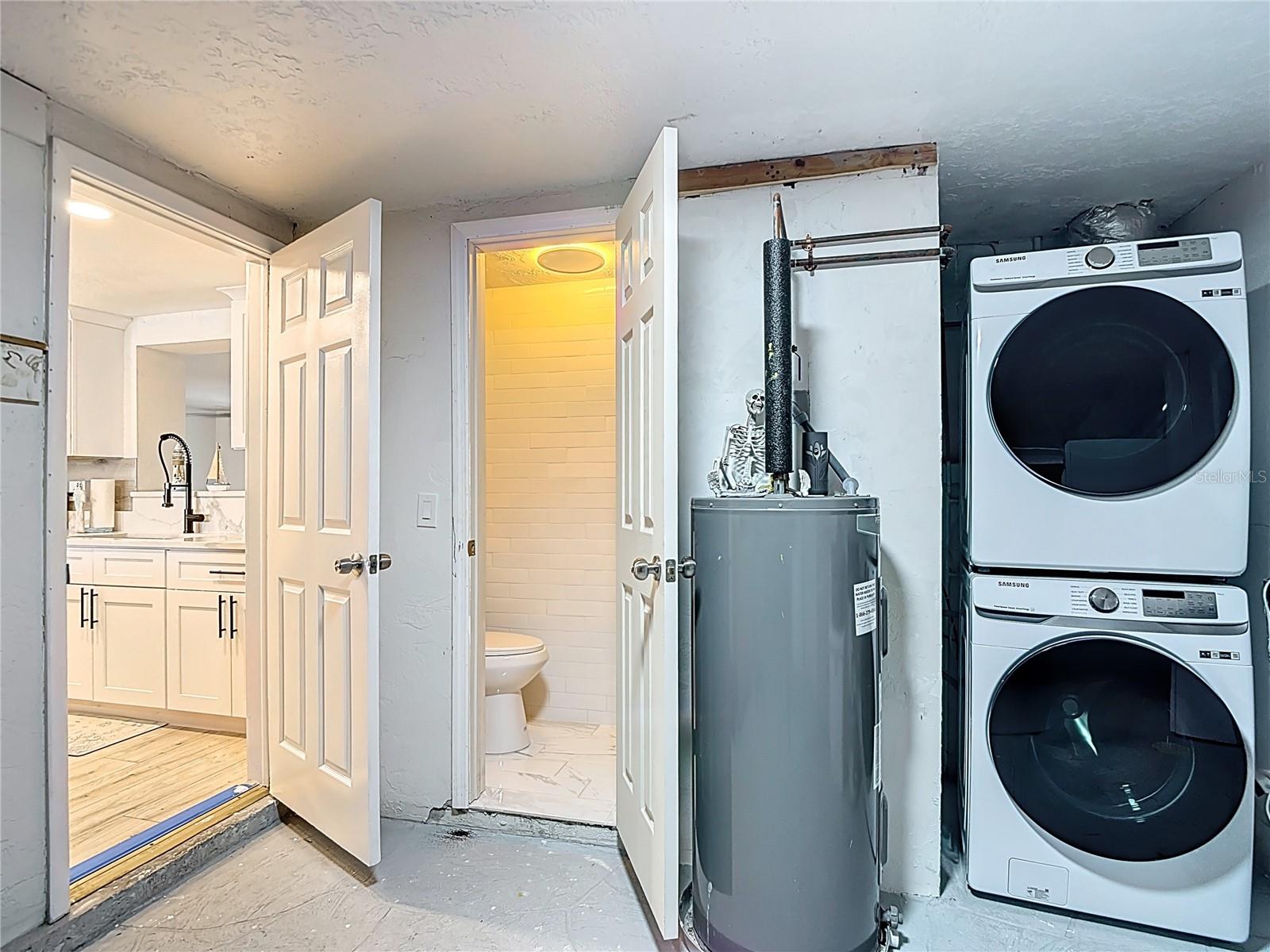 FLOR A MAR - Residential