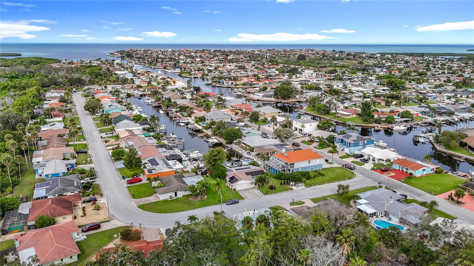 FLOR A MAR - Residential