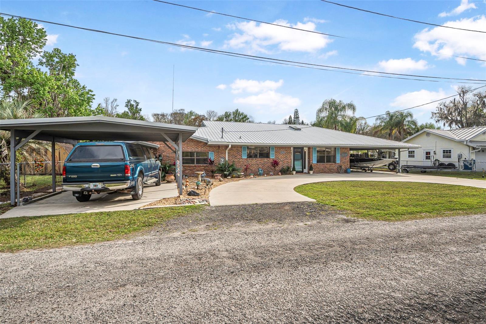 1511 RIVEREDGE COURT