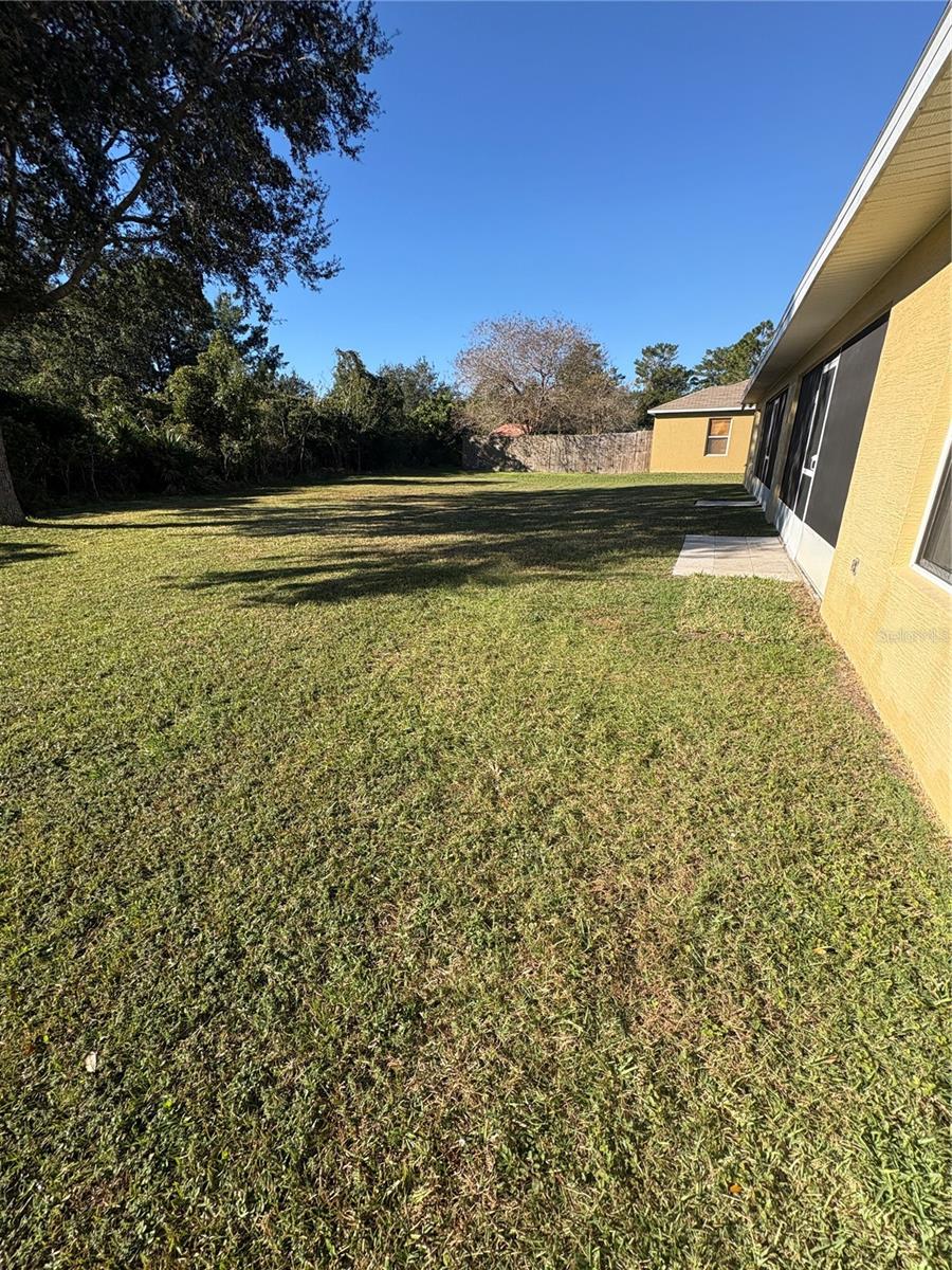 FOREST GROVE BUS CENTER - Residential Lease