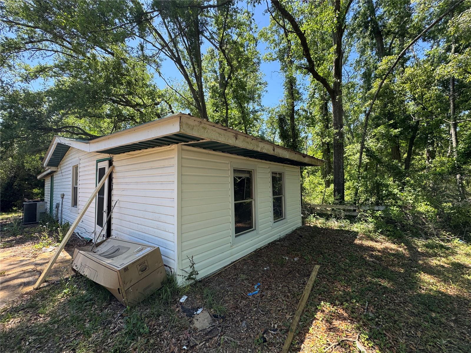 15130 104TH ST. LIVE OAK, FL32060 - Residential