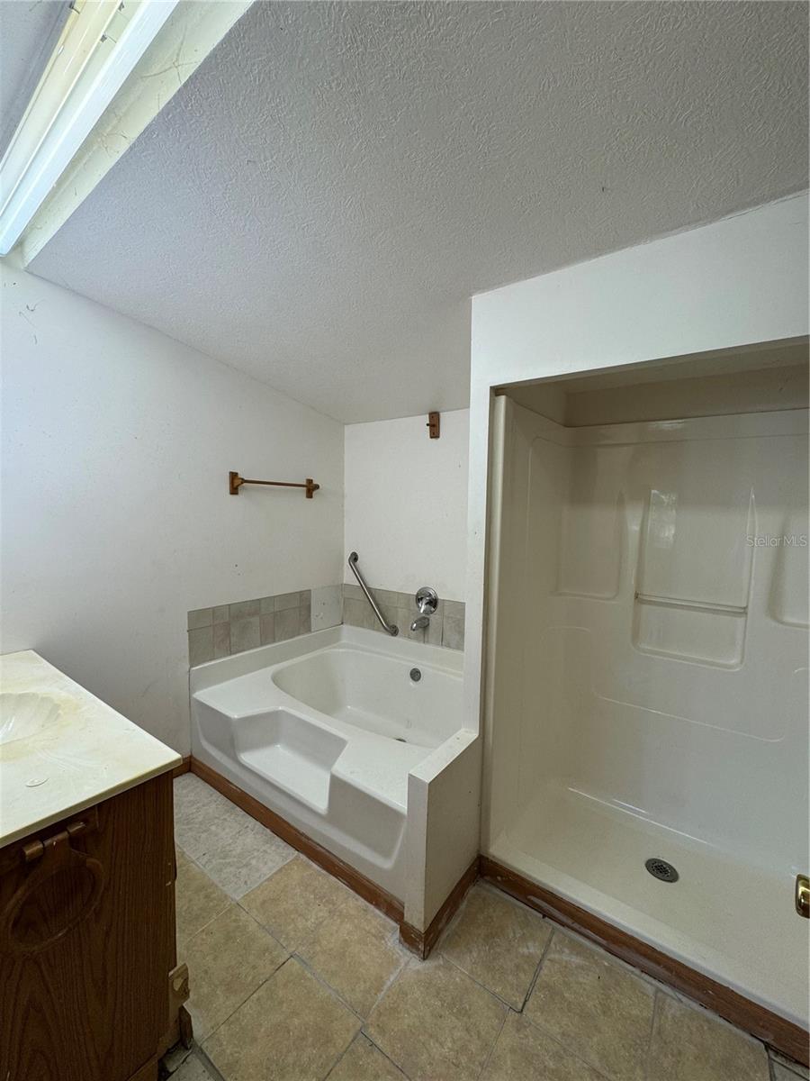 15130 104TH ST. LIVE OAK, FL32060 - Residential