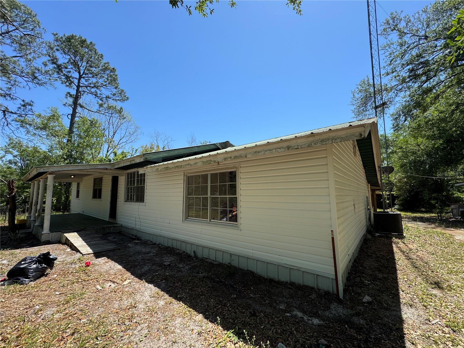 15130 104TH ST. LIVE OAK, FL32060 - Residential