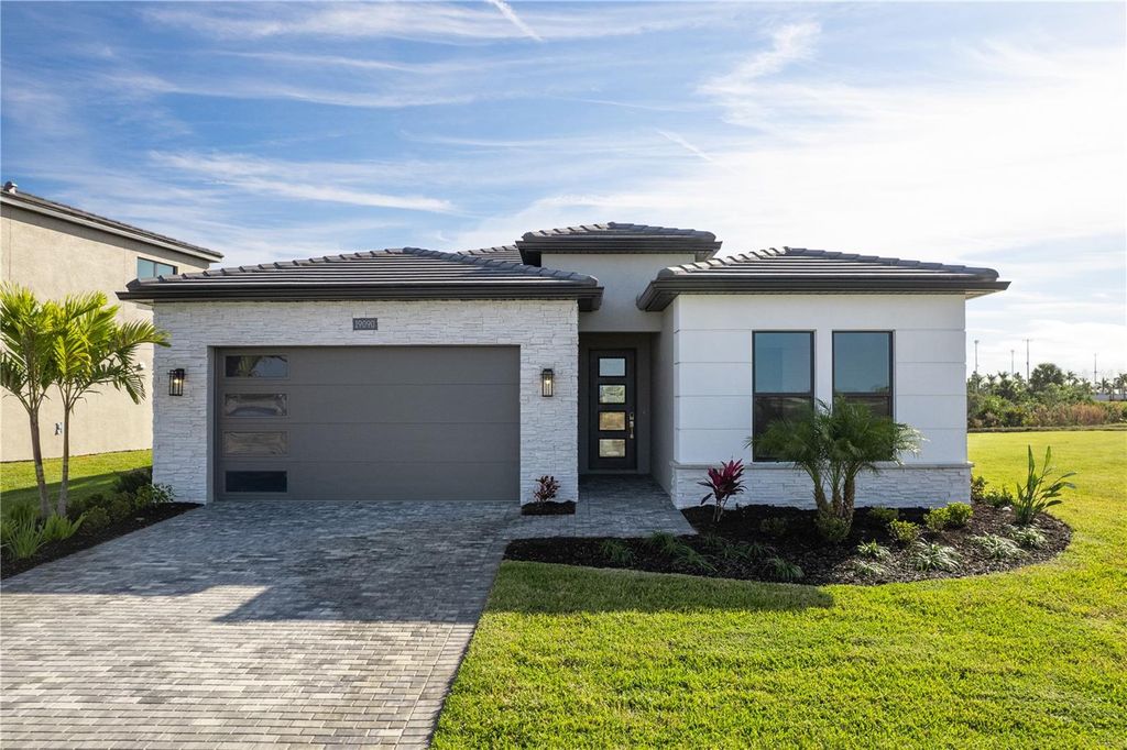 Photo of 19090 Roble Court, Venice, FL 34293 (MLS # A4674166)