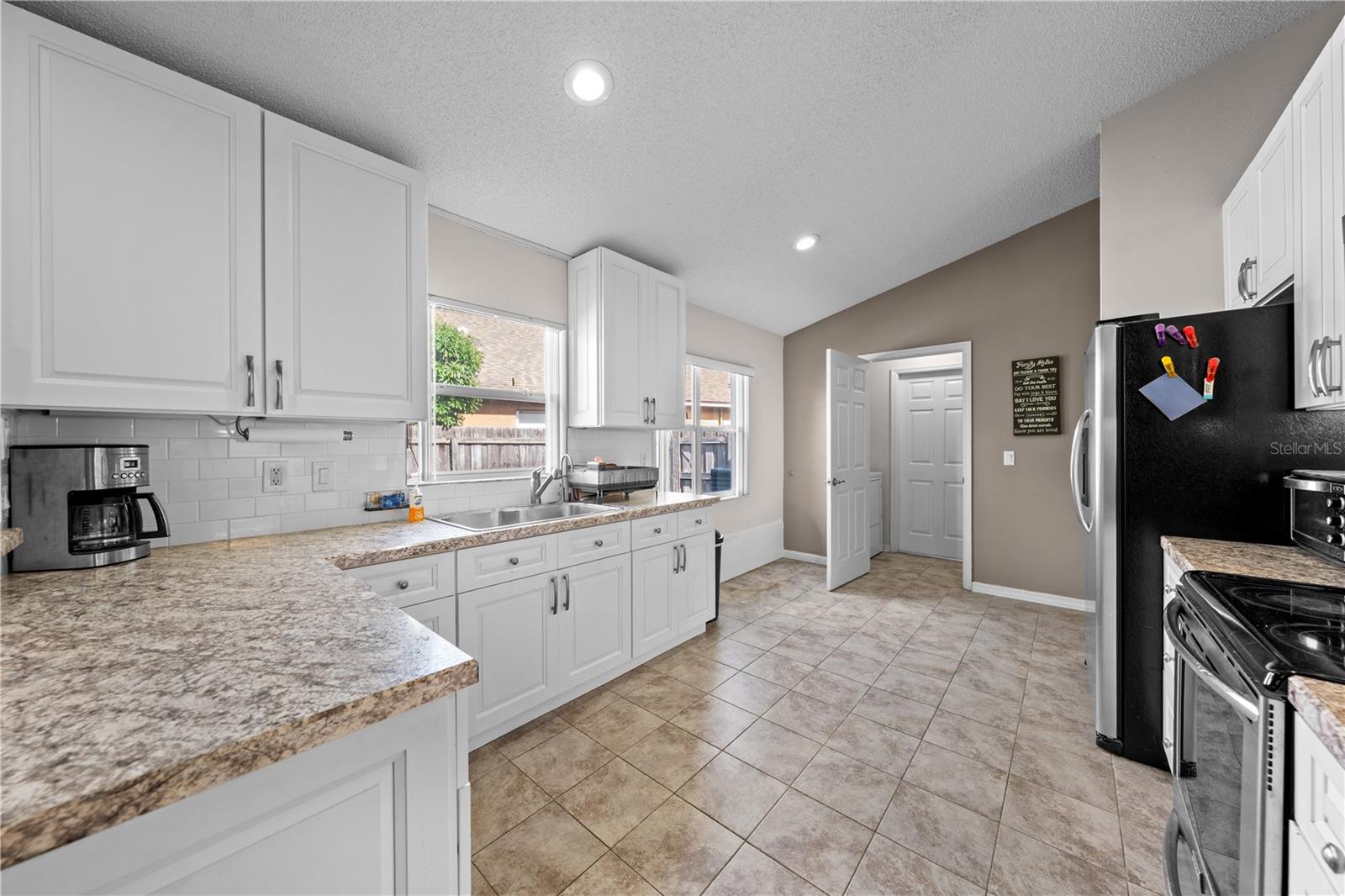 LAKEVIEW VILLAGE - Residential