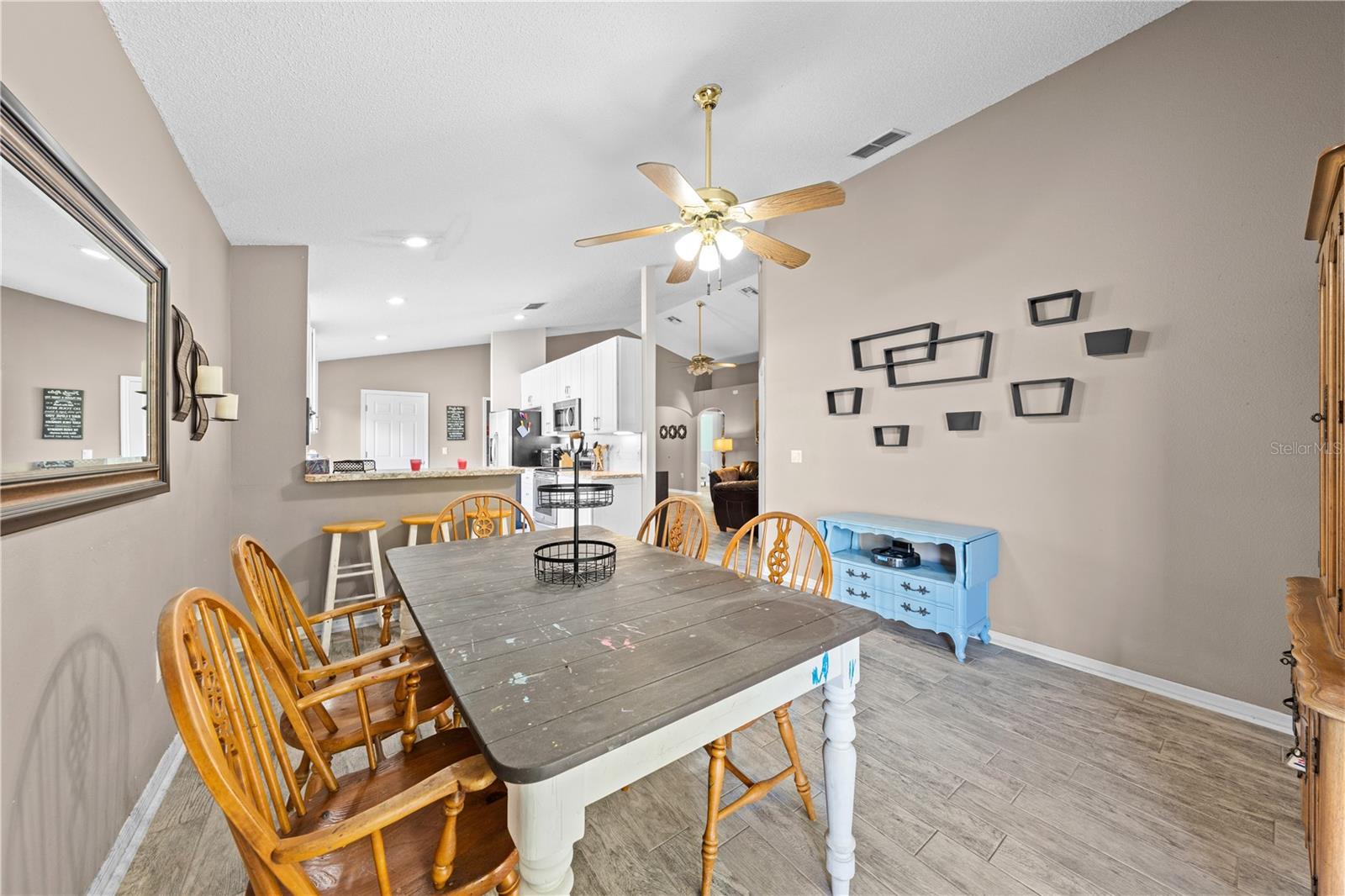 LAKEVIEW VILLAGE - Residential