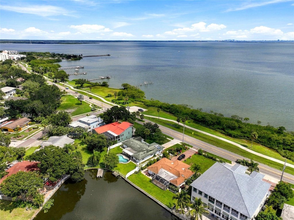 Photo of 725 S Bayshore Boulevard, Safety Harbor, FL 34695 (MLS # TB8552366)