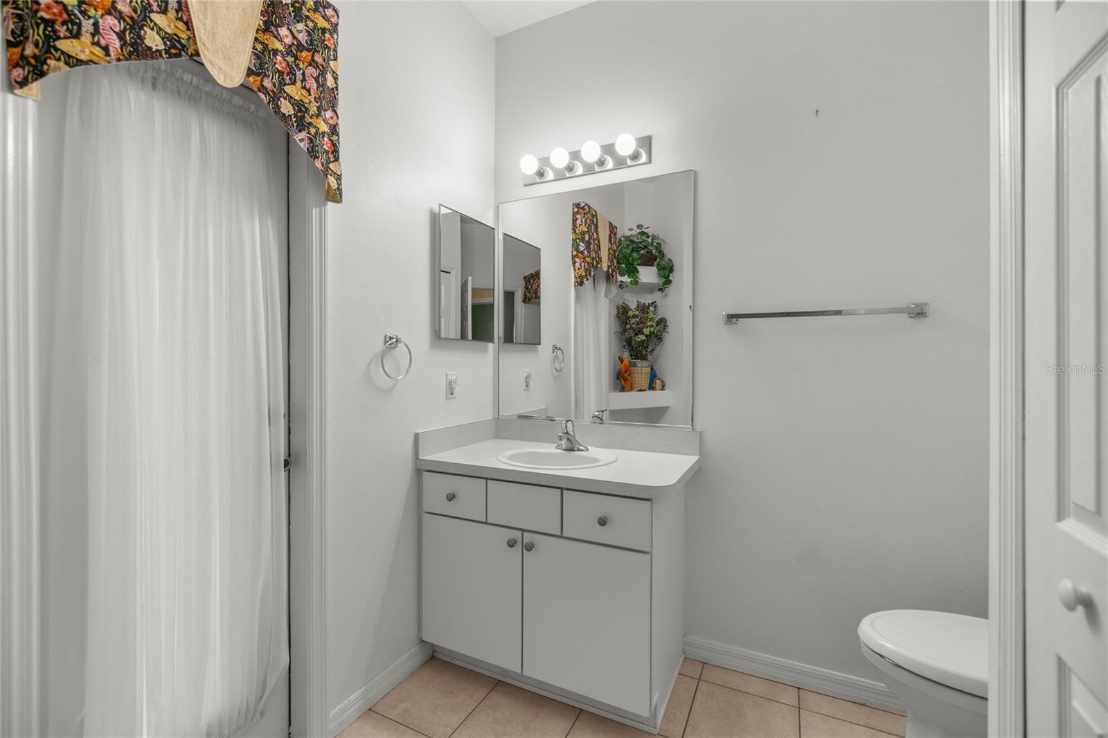 KINGSLAND COUNTRY ESTATE - Residential