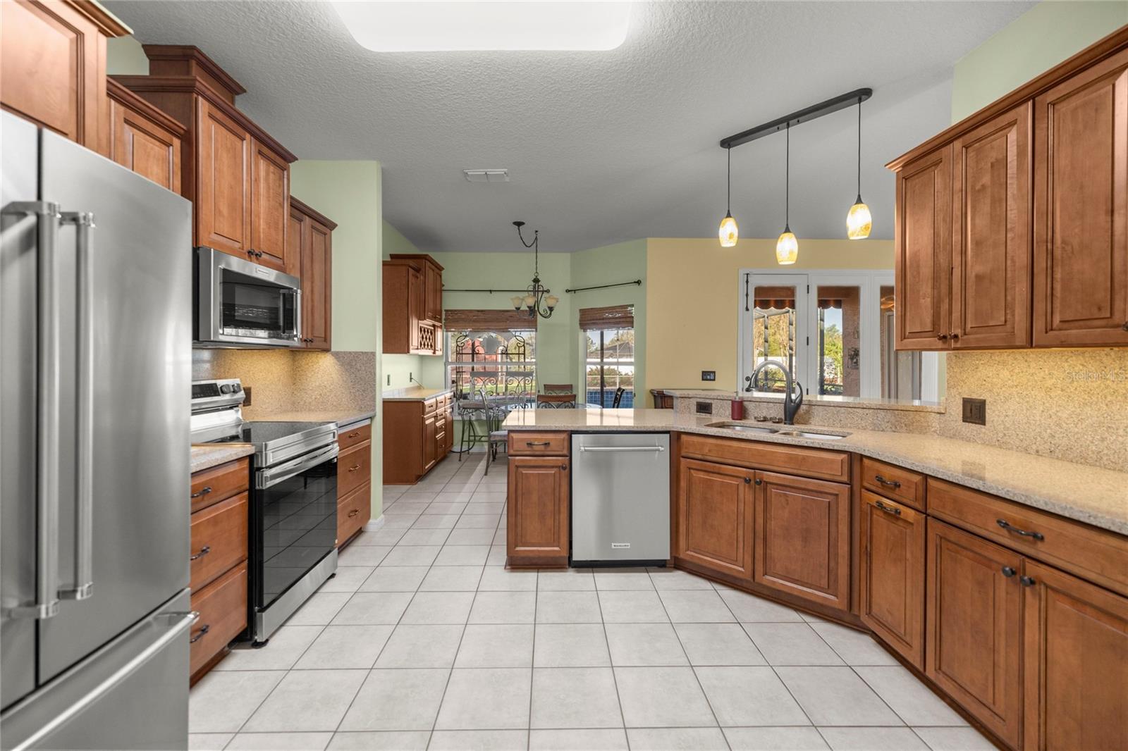 KINGSLAND COUNTRY ESTATE - Residential