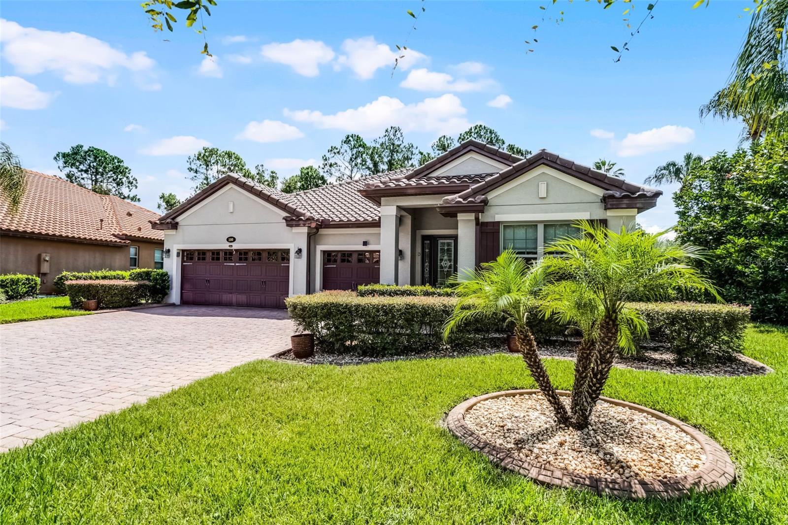 100 VERDE WAY