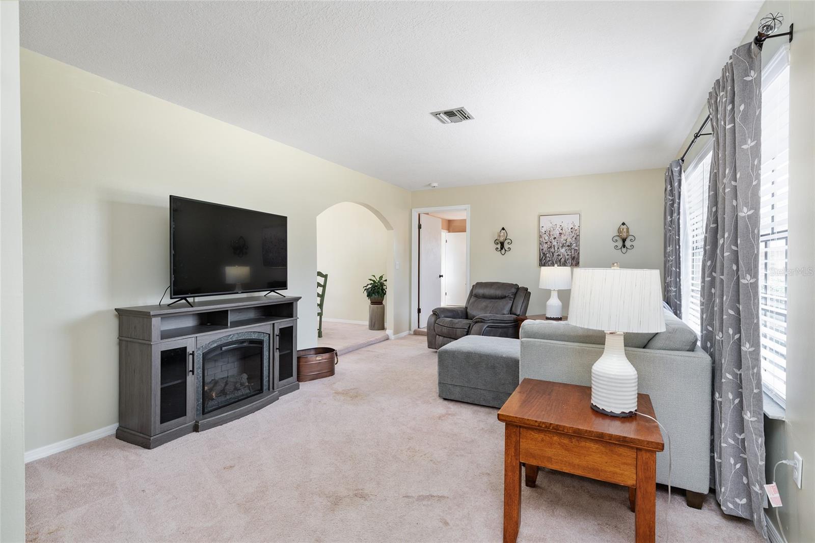 VALENCIA TERRACE - Residential