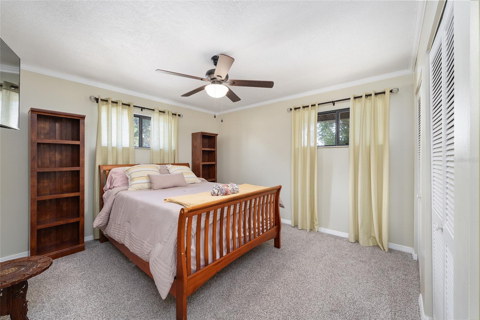 VALENCIA TERRACE - Residential