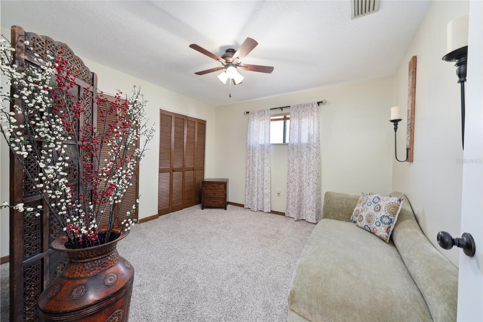 VALENCIA TERRACE - Residential