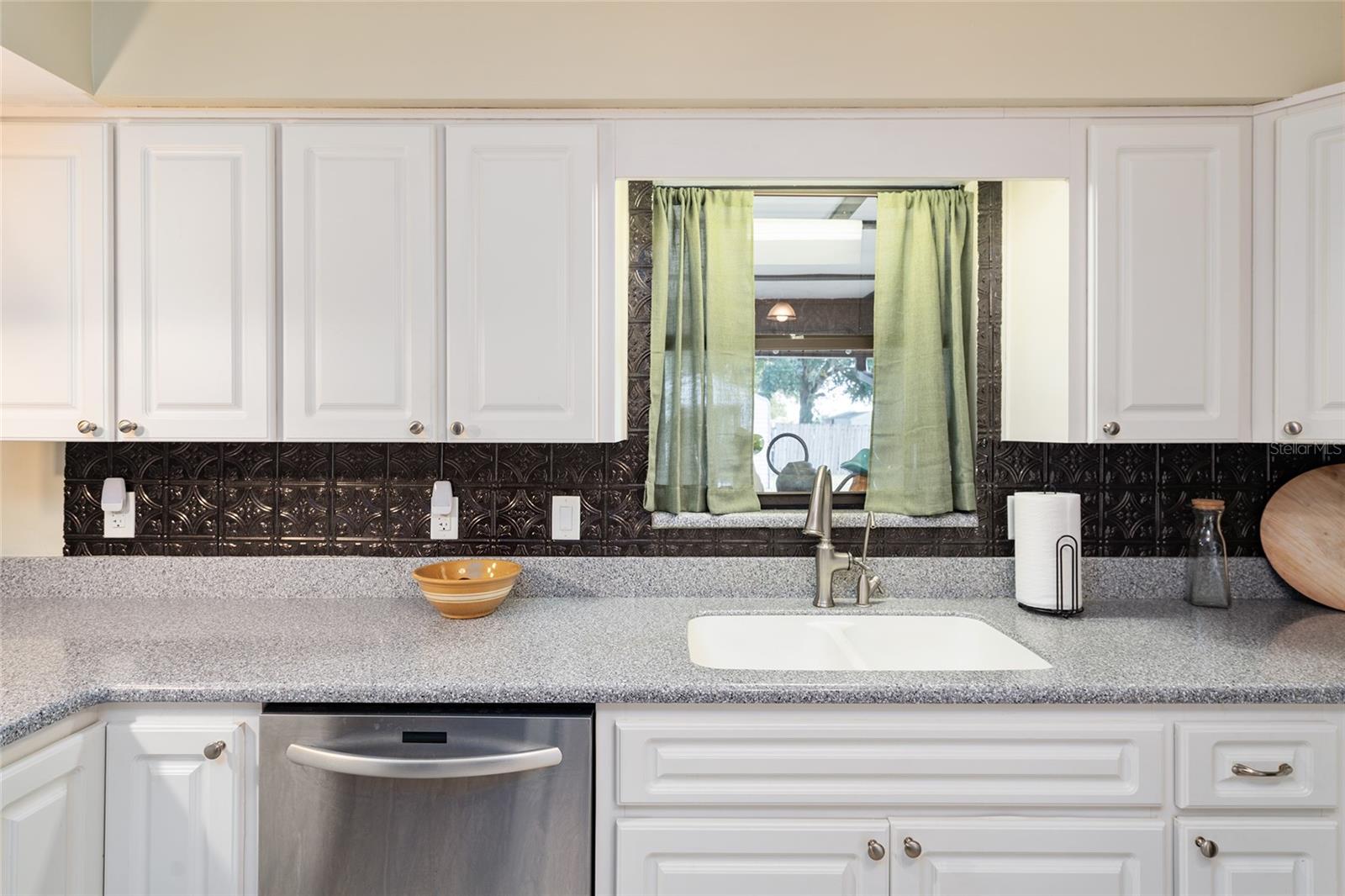 VALENCIA TERRACE - Residential