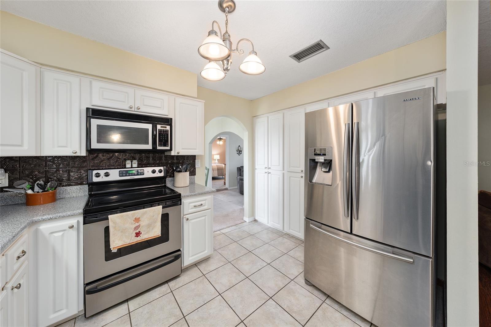 VALENCIA TERRACE - Residential